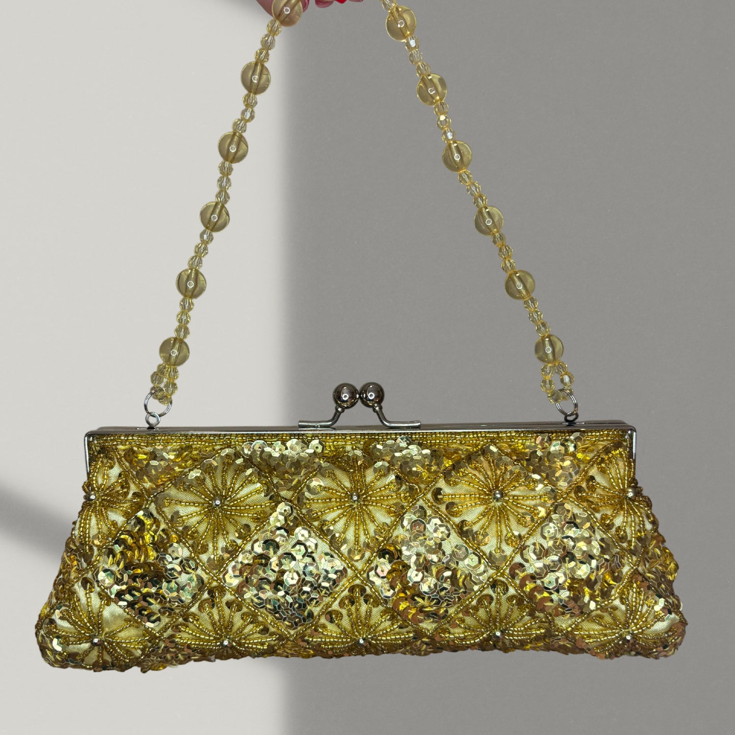 Sol Brillante Clutch
