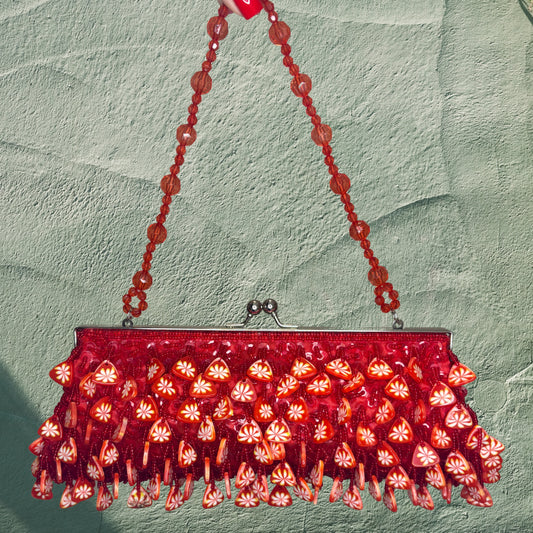 Caramelo Rojo Clutch